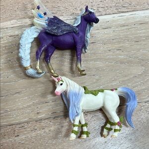 Fantasy Unicorn and Pegasus Playset